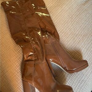Steve Madden Glossy Tan Heeled Boots